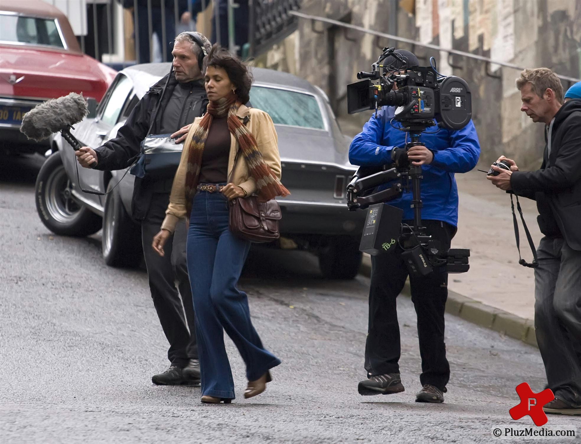 Halle Berry on the film set of 'Cloud Atlas' photos | Picture 77653